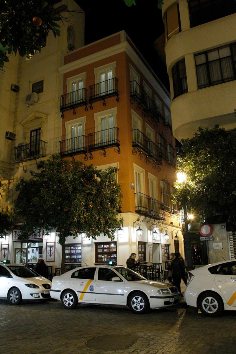 Apartamentos Sevilla Centro Zewnętrze zdjęcie